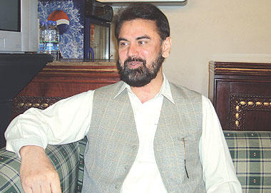 عزاء "الإخوان" في وفاة مسئول العلاقات الخارجية بالجماعة الإسلامية الباكستانية