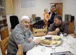 الوجه الآخر لإسماعيل هنية