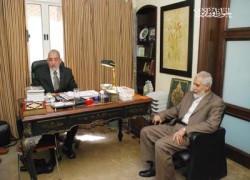 استقبال المرشد العام وإخوانه لأعضاء المكتب المفرج عنهم