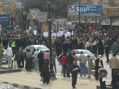 مظاهرات الغضب في السويس والإسماعيلية