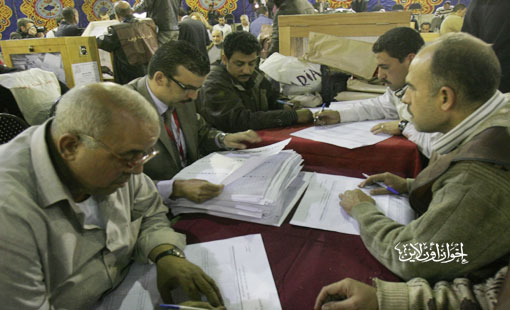 عمليات فرز الأصوات في انتخابات البرلمان