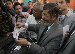 د. مرسي ينتخب