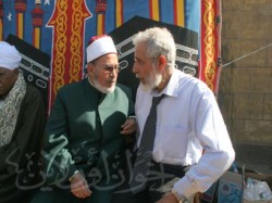 د. محمود عزت والشيخ سيد عسكر