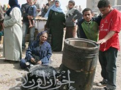 مئات الأسر أصبح الشارع مأواهم بعد الحريق