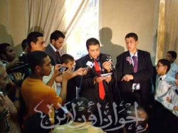 شقيقا العروس وتلاوة رسالة المهندس الشاطر