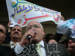 جمال تاج الدين يطالب الحكام والشعوب بإغاثة غزة