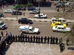 طوق أمني حول مقر مجلس الدولة بالقاهرة