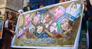 بالأسماء.. إحصائية جديدة للمعتقلات بقضايا سياسية في مصر