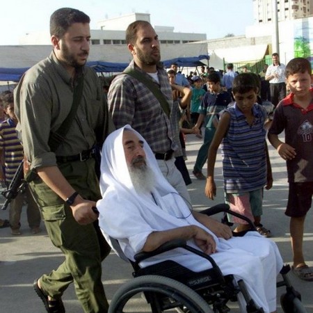 الشيخ أحمد ياسين.. مواقف في التربية والجهاد