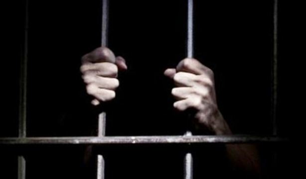 أحكام عسكرية جائرة بحق 14 معتقلا بالإسكندرية