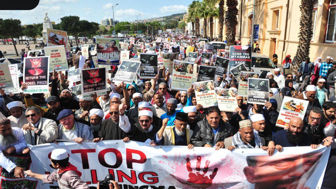 مظاهرة حاشدة بجنوب إفريقيا تضامنا مع مسلمي الروهينجا
