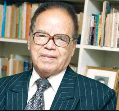 وفاة العلامة الطاهر مكي عميد الدراسات الأندلسية