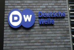 "دويتشة فيله" الألمانية تهاجم أذرع الانقلاب بقوة