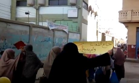 فيديو.. مظاهرة نسائية بالإسكندرية اليوم في أسبوع "خبز وحرية"