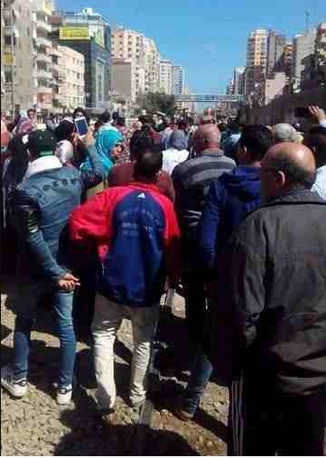 بالفيديو.. مظاهرات الخبز تبدأ من الإسكندرية