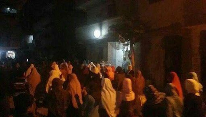 مظاهرات ليلية بالجيزة والبحيرة تندد بحكم العسكر