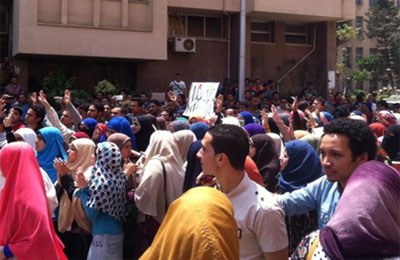 فيديو.. طلاب المنوفية ينددون بفساد القضاء والمحاكمات العسكرية