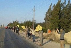 فيديو.. سلاسل بشرية لثوار الفشن تهتف بالقصاص للشهداء