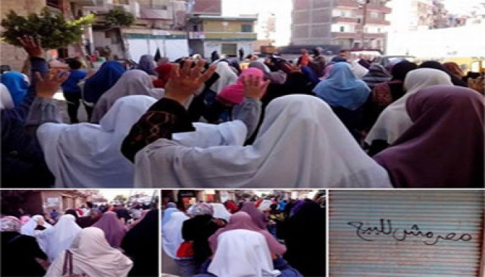 صور.. الرمل تهتف "بسم الله الملك الحق.. جينا نقول للظالم لأ"