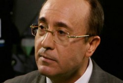 فيصل القاسم يهاجم رافضي الشعارات الإسلامية