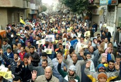 مسيرة حاشدة بمدينة المنيا في مليونية "مصر مش للبيع"