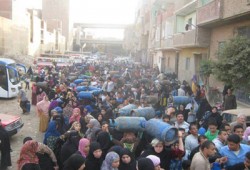 تفاقم أزمة الغاز بمنفلوط.. وسعر الأسطوانة يصل 80 جنيهًا