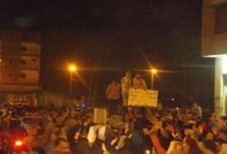 فيديو.. مظاهرة ليلية بمنيا القمح تهتف بإسقاط الانقلاب