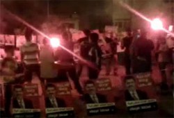 فراشة ليلية لعفاريت منية النصر تهتف بالحرية للمعتقلين