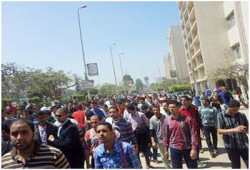 مظاهرة لطلاب جامعة الزقازيق تهتف بإسقاط حكم القتلة