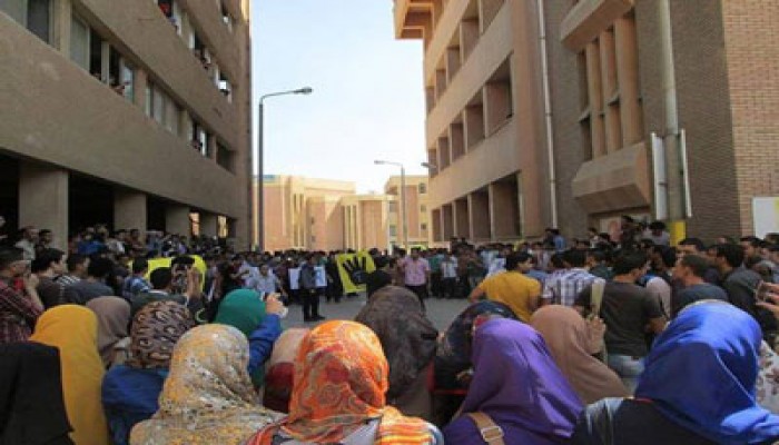 فيديو.. وقفة بهندسة شبين الكوم رفضًا لاعتقال وقتل الطلاب