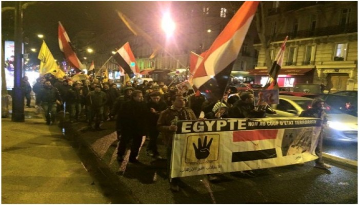 مسيرة للمصريين في باريس تهتف بسقوط الانقلاب