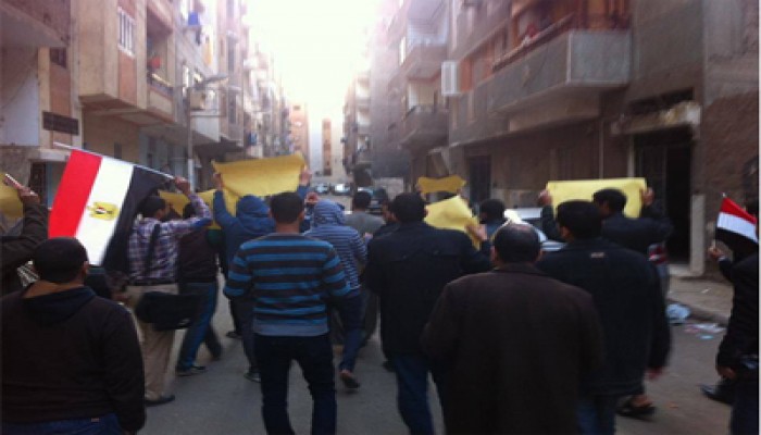 مسيرة بسوهاج في ذكرى مرور عام ونصف على مذبحة رابعة