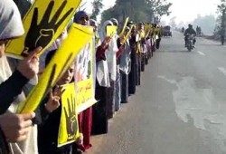 فيديو.. سلاسل بشرية بفاقوس تهتف بإعدام قادة الانقلاب