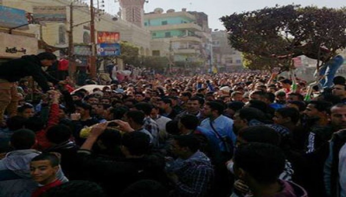 مسيرة شبابية بسنورس في جمعة "يسقط حكم القتلة"