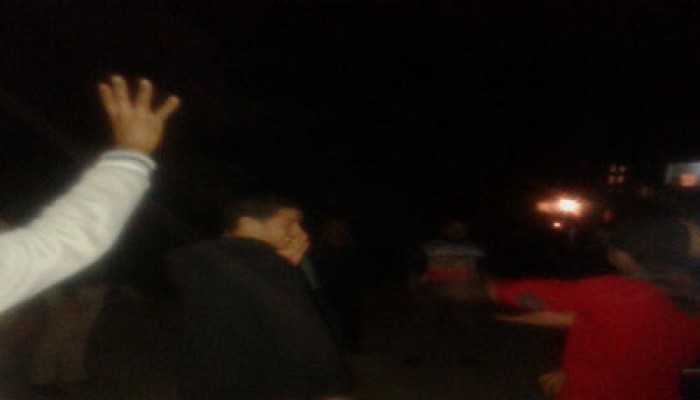 ثوار إيتاي البارود ينتفضون تنديدًا بمذبحة "الدفاع الجوي"