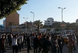 مسيرة شبابية بمدينة "الإسماعيلية" رفضًا لحكم العسكر