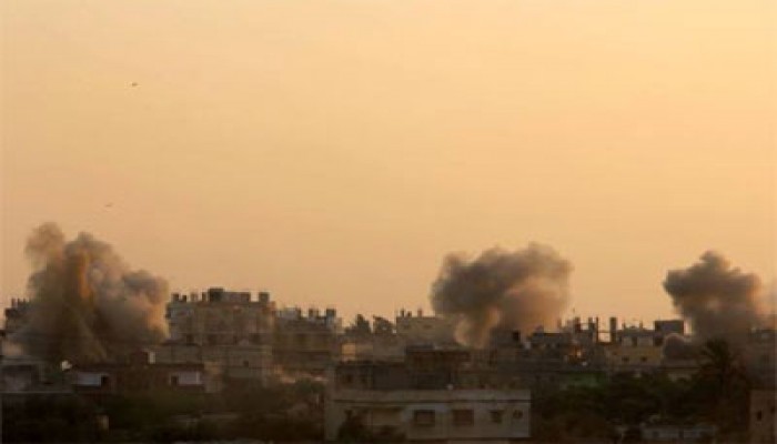 أهالي رفح يستنجدون بقوات حفظ السلام من القصف العشوائي لمنازلهم