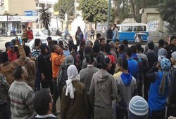 أهالي قمن العروس ببني سويف ينتفضون رفضًا للانقلاب