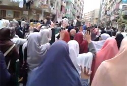 ثوار مدينة دمنهور يواصلون حراكهم الثوري بمسيرة حاشدة