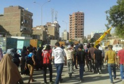 الانقلاب يعتدي بالرصاص الحي على مسيرة بفاقوس ويعتقل 24 ثائرًا