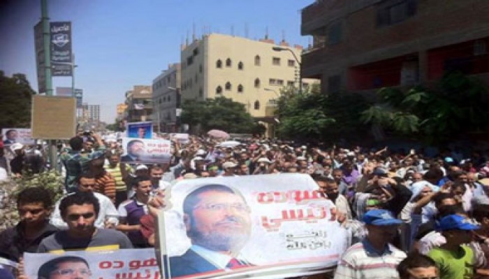 وقفة حاشدة لثوار الفشن تهتف بإسقاط حكم العسكر