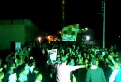 مسيرة حاشدة بحوش عيسى تطالب بمحاكمة قائد الانقلاب