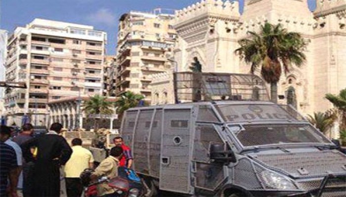 ميليشيات الانقلاب تفرض حصارًا مشددًا على قرية أويش الحجر