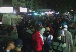 فيديو.. مسيرة ليلية بمنيا القمح تهتف بإسقاط الانقلاب