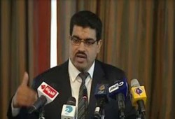 المستشار عوض: إخلاء سبيل نجلي المخلوع لينفقوا على البلطجية