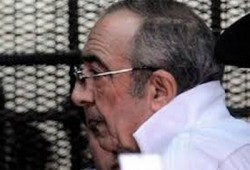 تأجيل محاكمة زكريا عزمي في "الكسب غير المشروع" لـ26 مارس