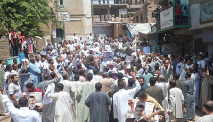 مسيرة ليلية بمدينة إسنا ضمن فعاليات انتفاضة يناير