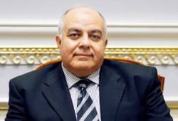 د. دراج لأسر أفراد الشرطة: السفاح يضحي بأبنائكم ويبيع مصر