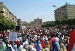 مظاهرة لفلاحي الوسطى ببني سويف ضد ضنك الانقلاب