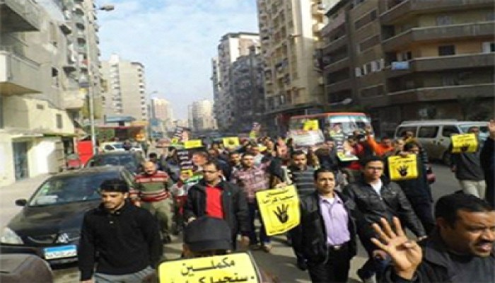 مسيرة حاشدة بالعصافرة في جمعة "تقدموا للحرية والكرامة"